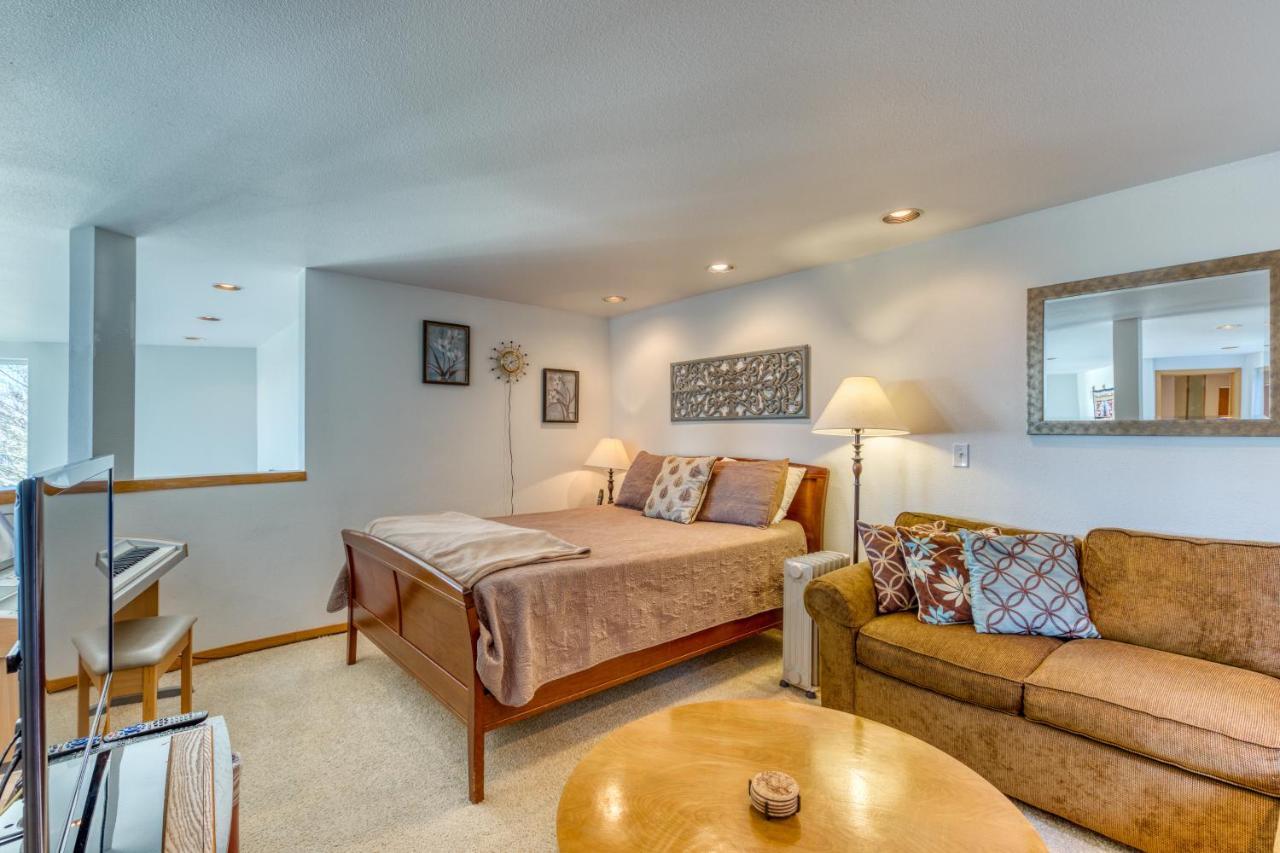 Forest Ridge Retreat Coos Bay Esterno foto