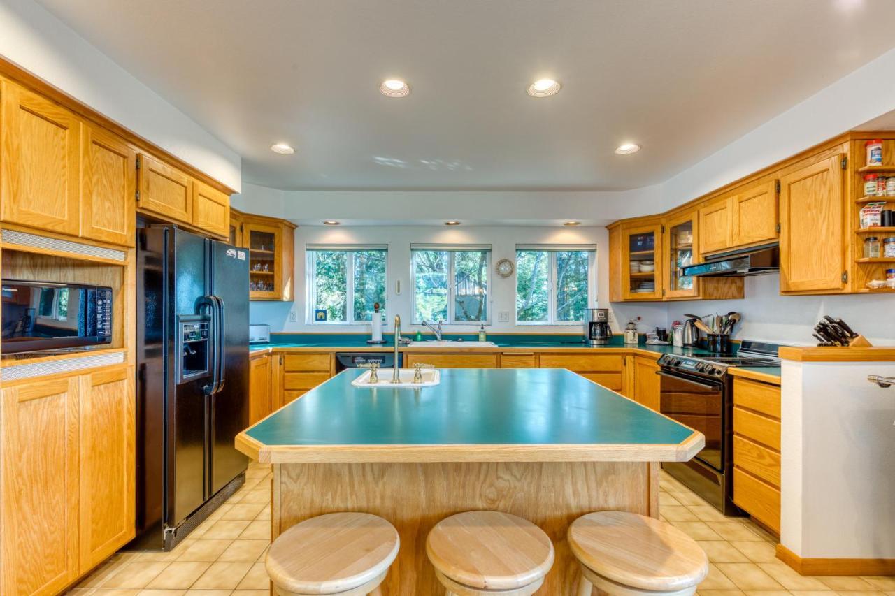 Forest Ridge Retreat Coos Bay Esterno foto