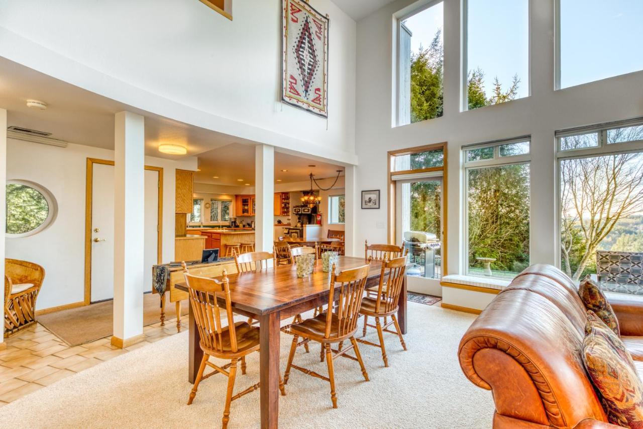 Forest Ridge Retreat Coos Bay Esterno foto