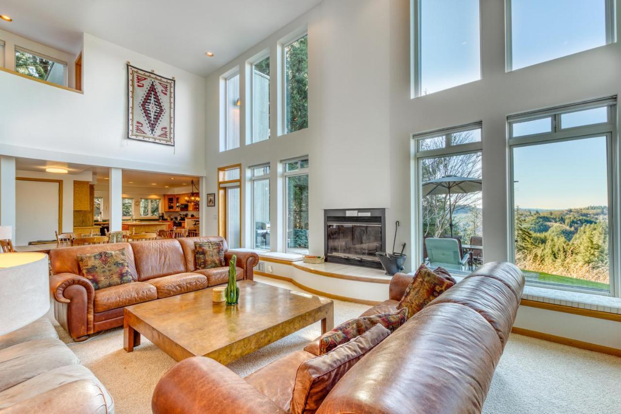 Forest Ridge Retreat Coos Bay Esterno foto