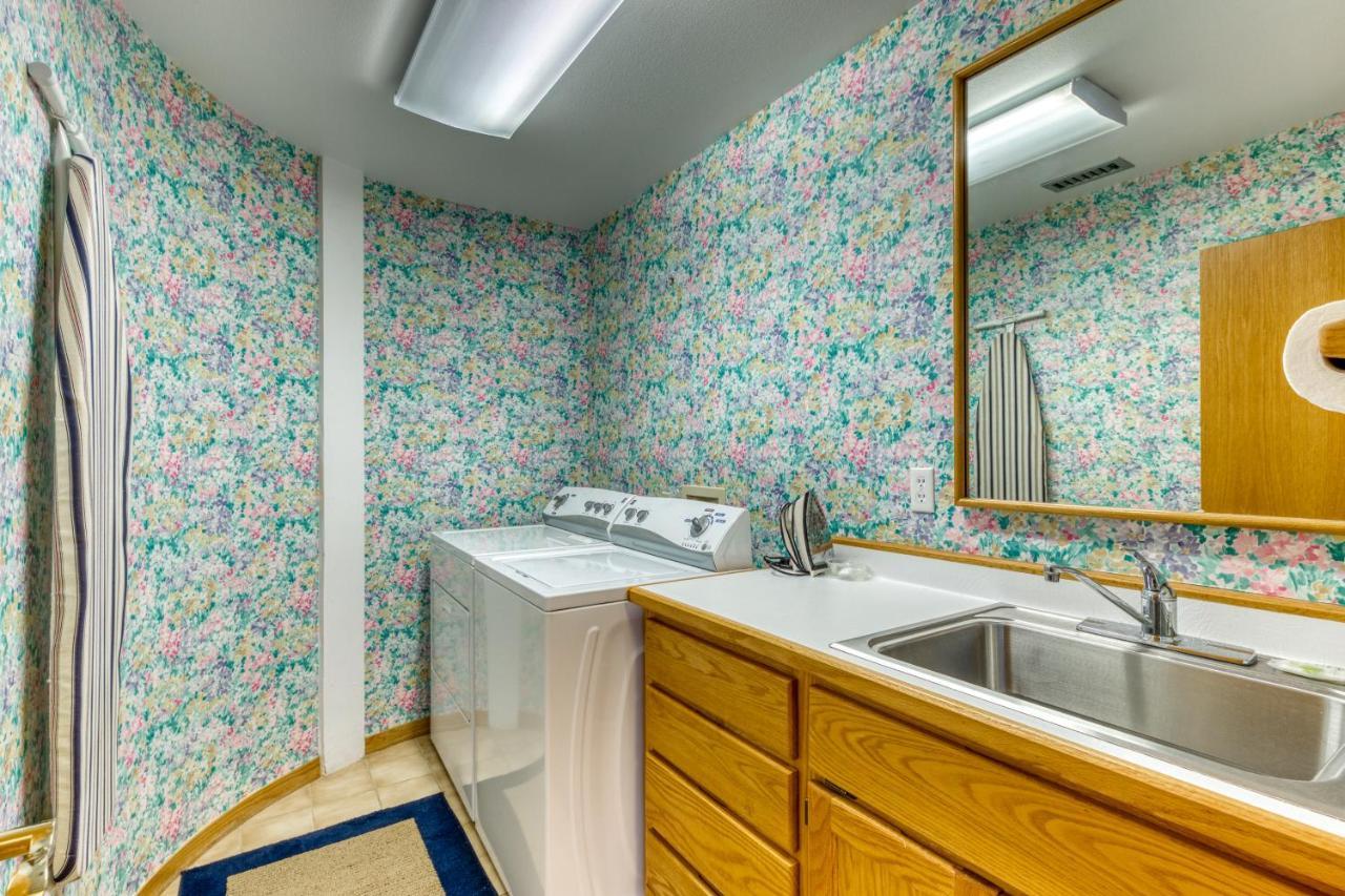 Forest Ridge Retreat Coos Bay Esterno foto